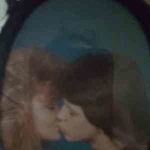 Meet your Posher, Layla